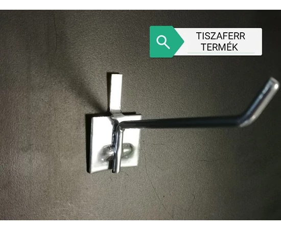 1 KAMPÓS PERFORÁLT SZIMPLA AKASZTÓ, FEKETE, 7 CM / KILISTÁZVA, ELFOGYOTT