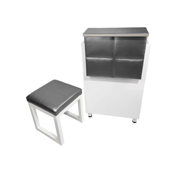 ELFOGYOTT! COMPACT PULT + DESIGN ÜLŐKE